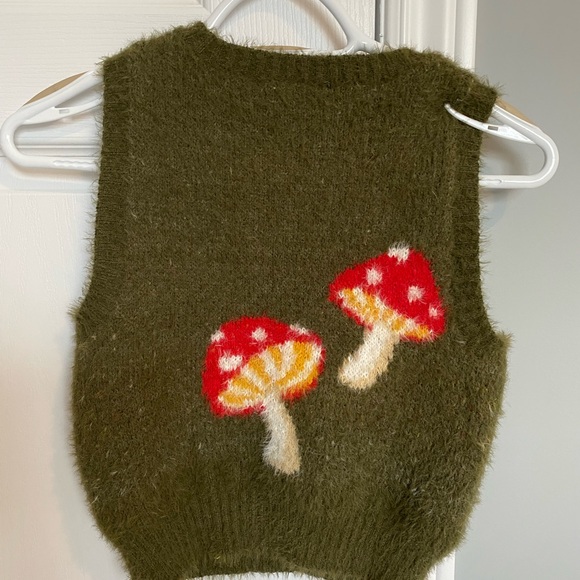 Forever 21 sweater vest XS - Picture 3 of 3